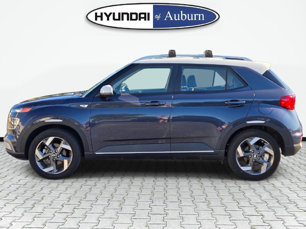 Certified 2024 Hyundai Venue Limited FWD image 10
