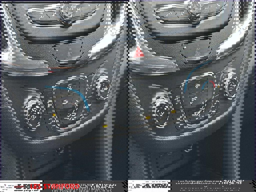 Used 2019 Chevrolet Equinox LT image 31