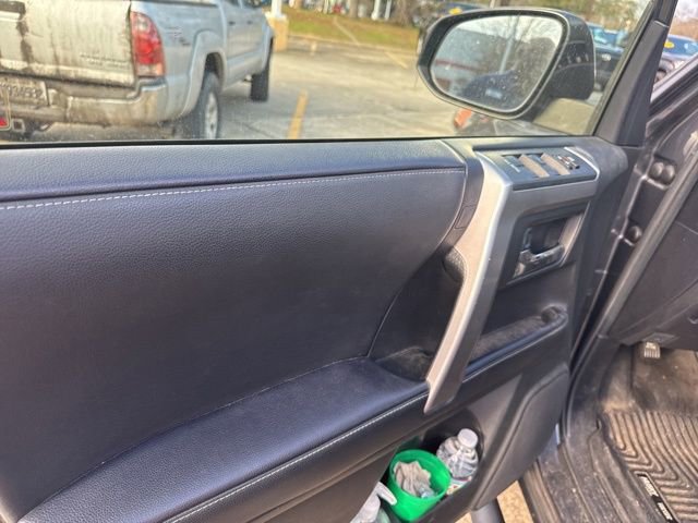 Used 2021 Toyota 4Runner SR5 image 16