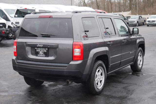 Used 2015 Jeep Patriot Sport image 8