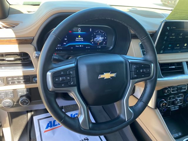 Used 2024 Chevrolet Suburban Premier AWD/4WD image 11