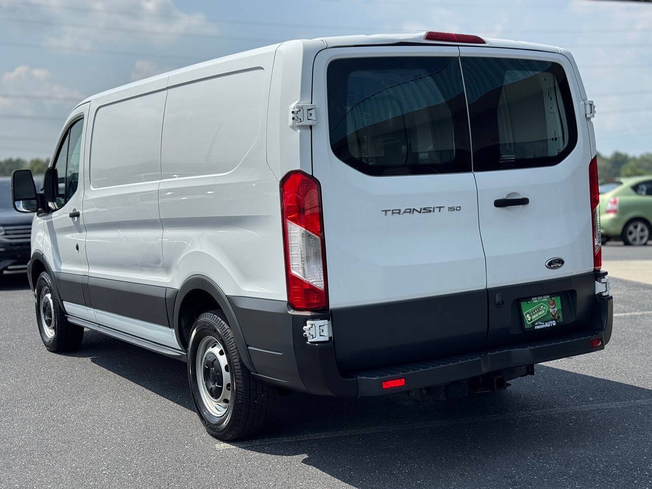 Used 2015 Ford Transit 150 130 Low Roof RWD image 5