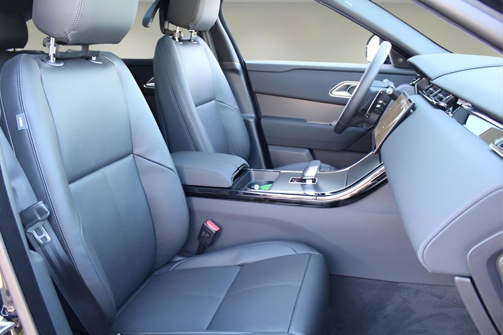 Used 2025 Land Rover Range Rover Velar Dynamic SE AWD/4WD image 19