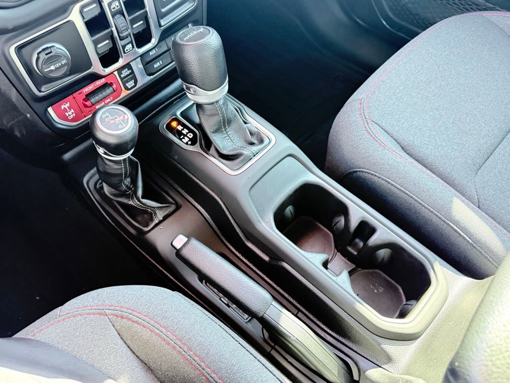 Used 2024 Jeep Gladiator Rubicon image 19