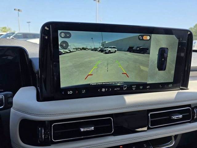 New 2026 Lincoln Aviator 2WD image 13