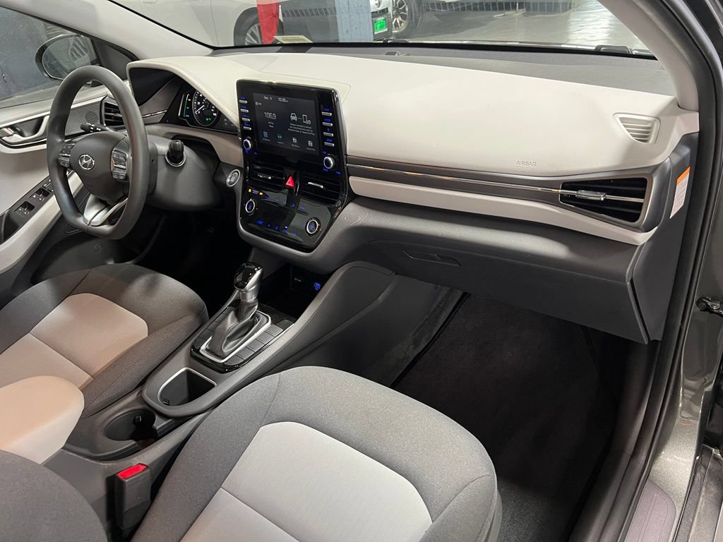 Used 2020 Hyundai Ioniq Blue FWD image 21