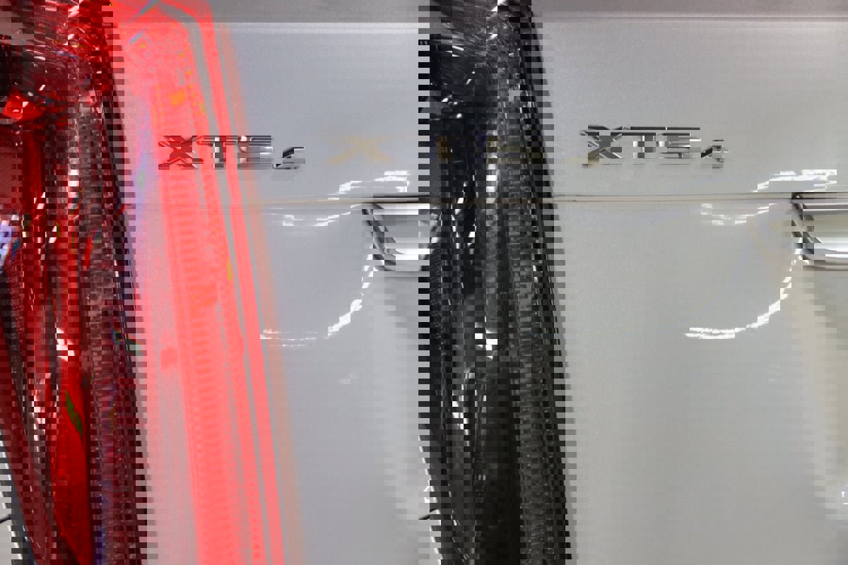 Used 2016 Cadillac XTS Luxury image 12