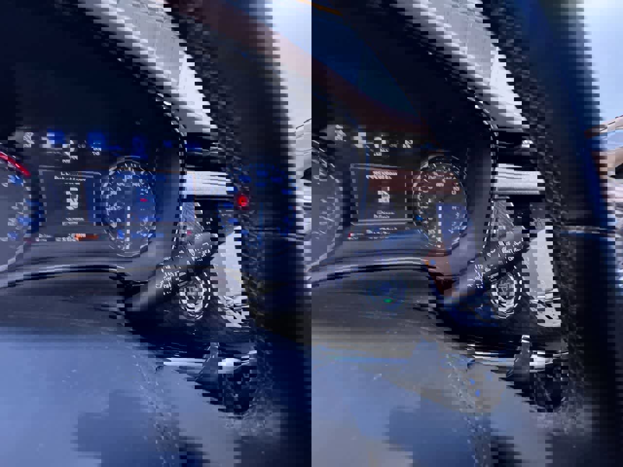 Used 2024 Cadillac XT6 Sport w/ Platinum Package image 19