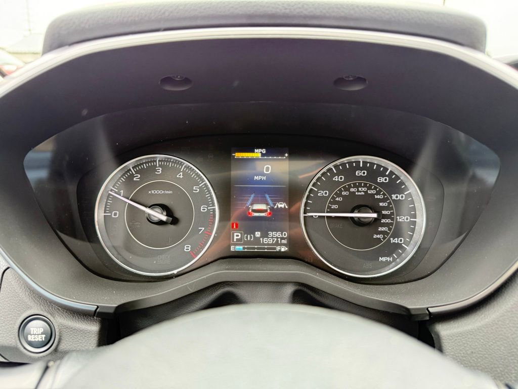 Used 2022 Subaru Impreza 2.0i Limited w/ Popular Package #2 image 32