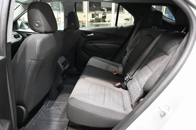 Used 2022 Chevrolet Equinox LT image 11