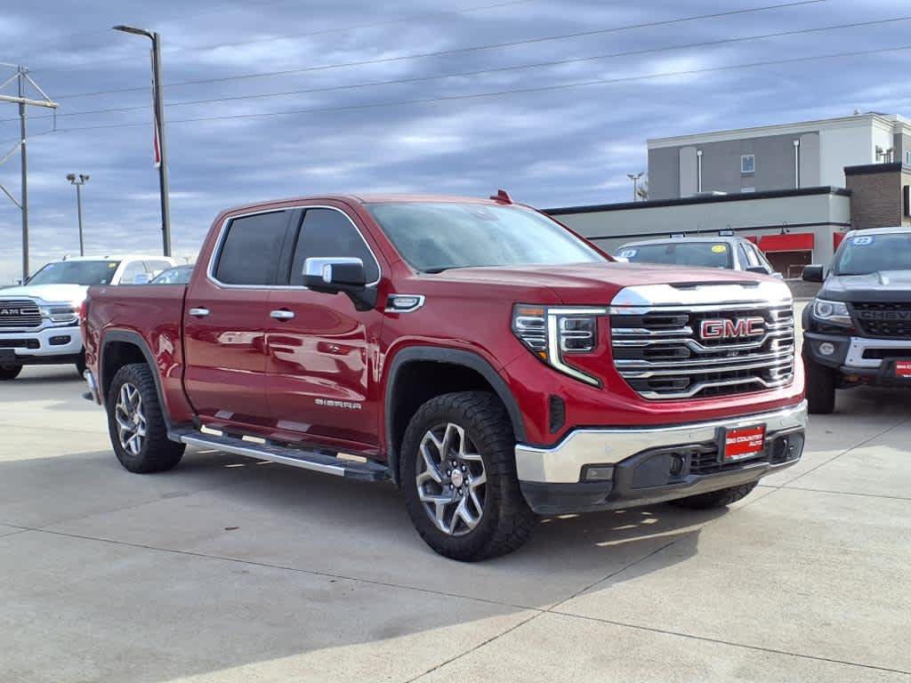 Used 2022 GMC Sierra 1500 SLT image 5