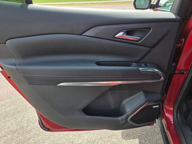 Used 2024 Chevrolet Traverse RS AWD/4WD image 51