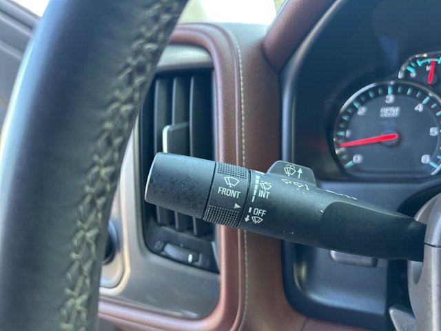 Used 2014 Chevrolet Silverado 1500 High Country w/ High Country Premium Package image 14