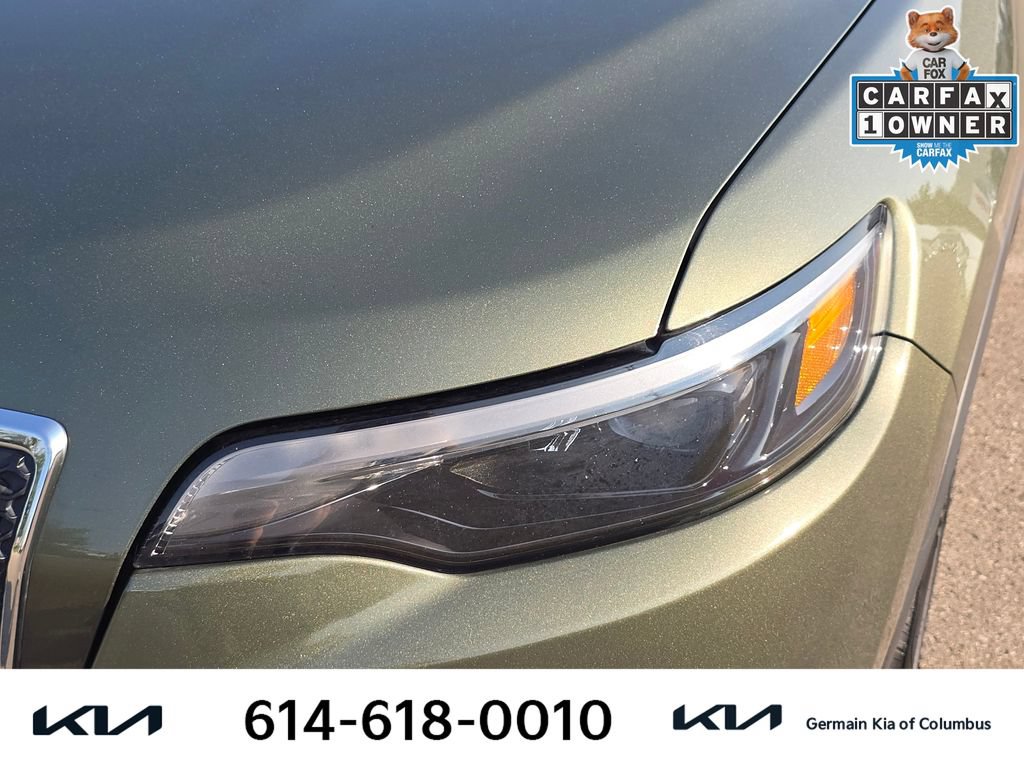 Used 2019 Jeep Cherokee Latitude w/ Popular Appearance Group FWD image 14