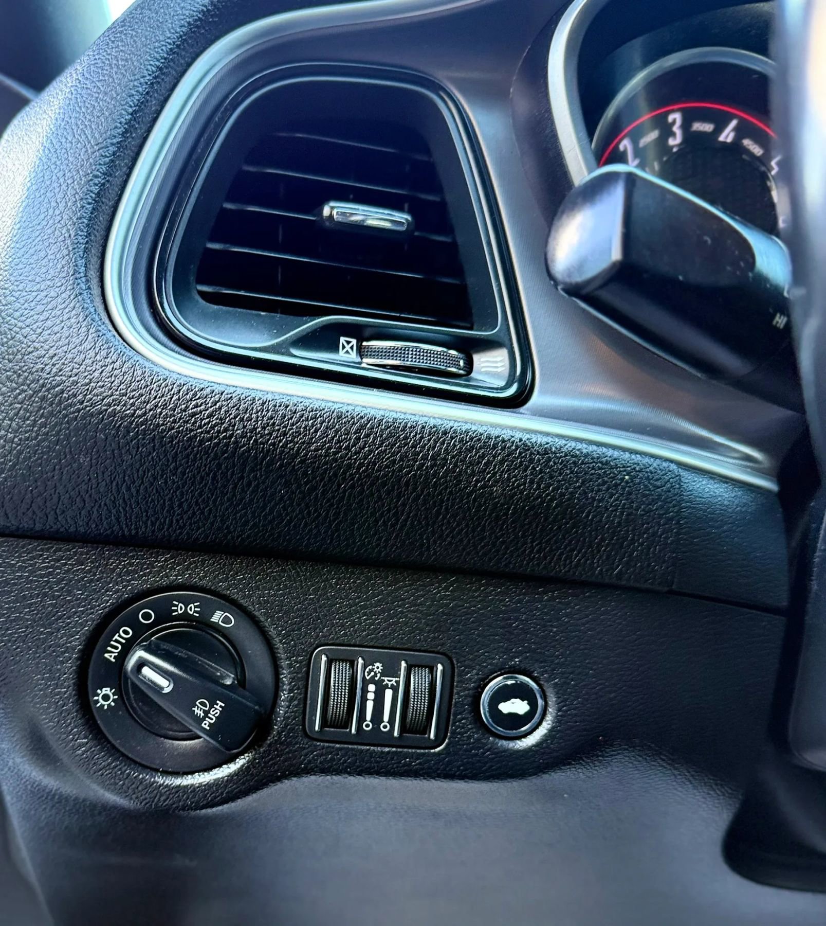 Used 2019 Dodge Challenger SXT w/ Plus Package image 21