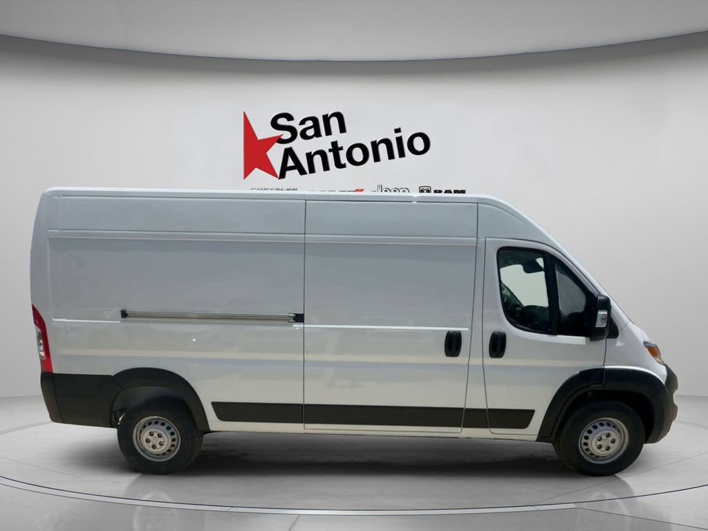 New 2026 RAM ProMaster 3500 w/ Convenience Group FWD image 17