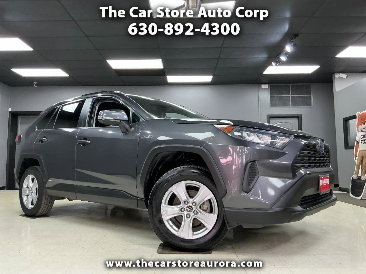 Used 2019 Toyota RAV4 LE AWD/4WD image 1
