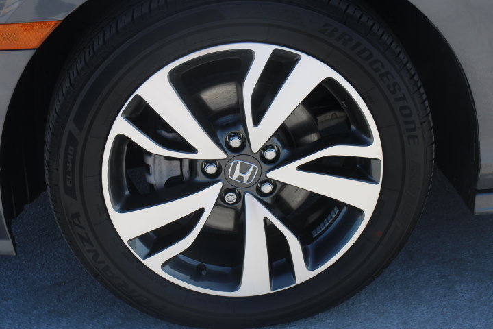 Used 2023 Honda Odyssey Touring image 9