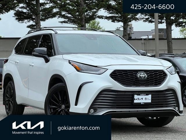 Used 2024 Toyota Highlander XSE AWD/4WD image 1