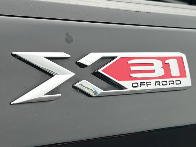 Used 2019 GMC Sierra 1500 SLT w/ SLT Premium Package AWD/4WD image 2