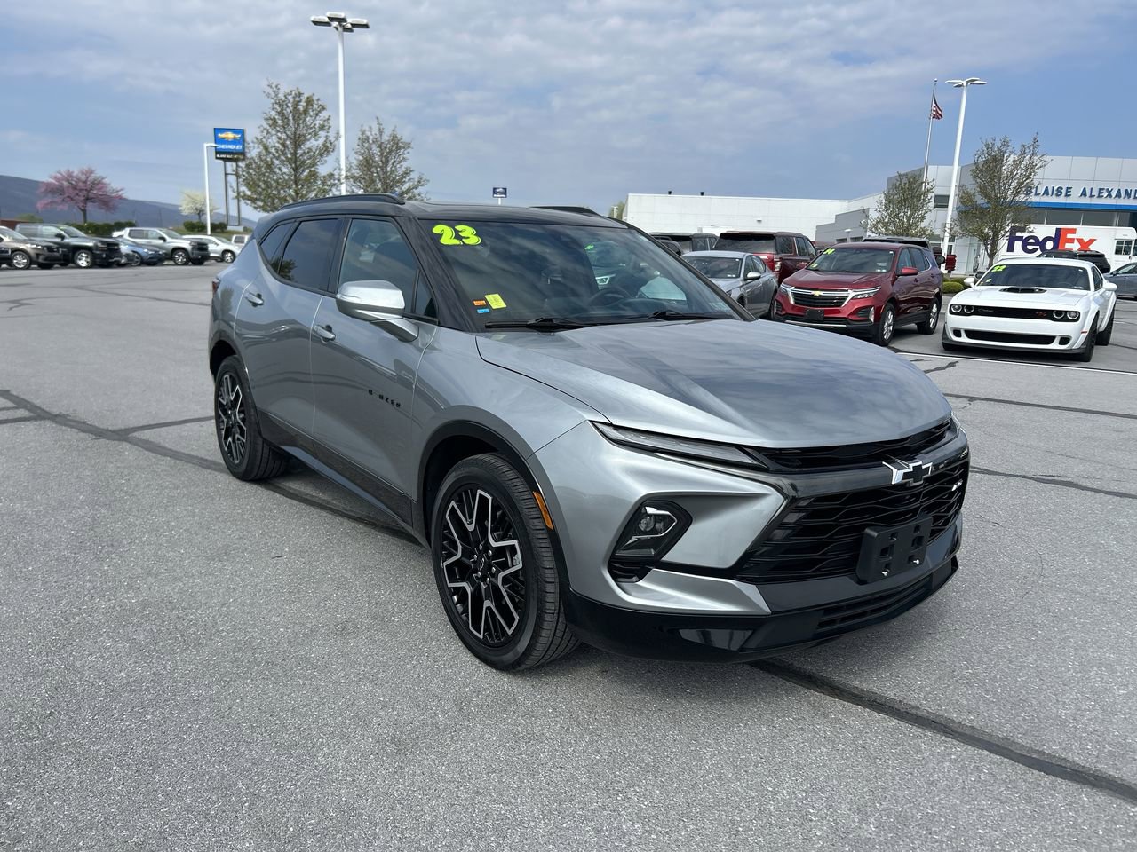 Used 2023 Chevrolet Blazer RS w/ Driver Confidence II Package AWD/4WD image 1