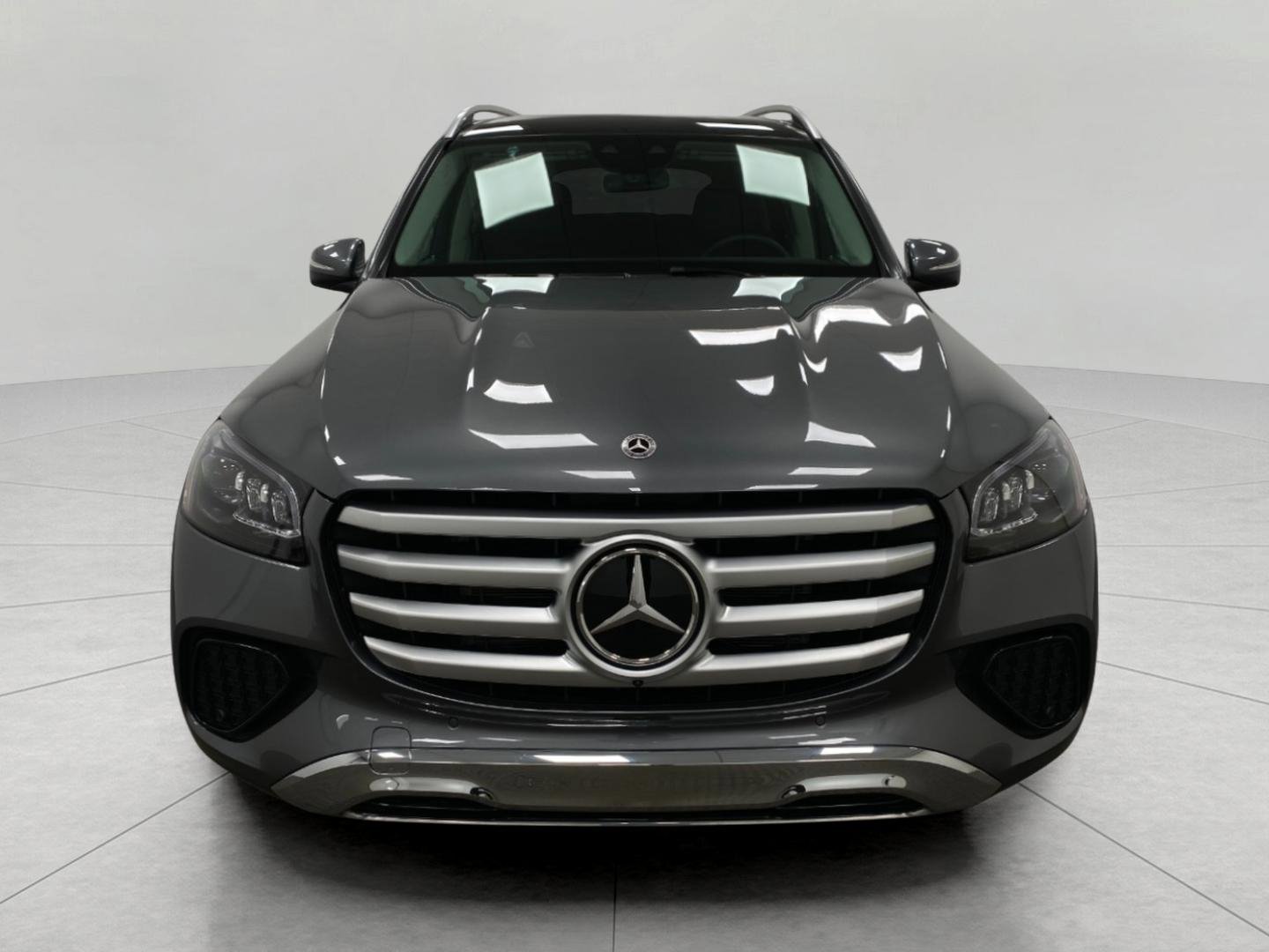 Certified 2026 Mercedes-Benz GLS 450 4MATIC image 11