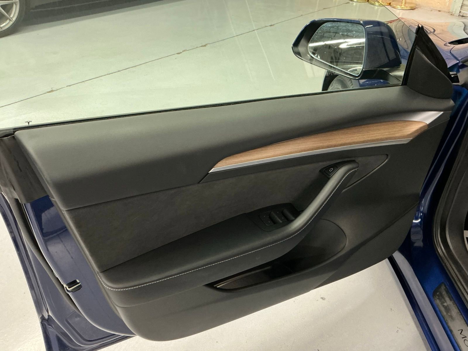 Used 2023 Tesla Model 3 Long Range image 16