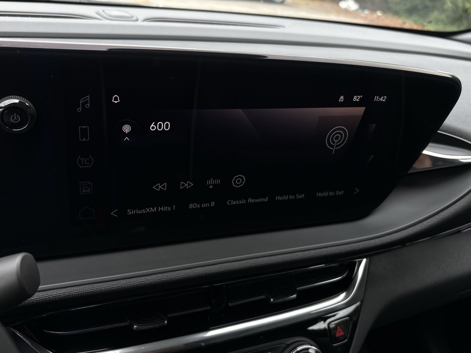 New 2026 Buick Envista Sport Touring w/ Studio Series FWD image 18