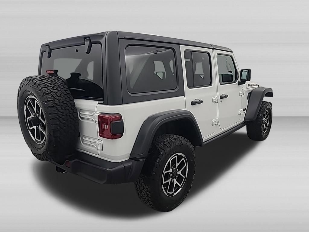 Used 2025 Jeep Wrangler Unlimited Rubicon AWD/4WD image 4