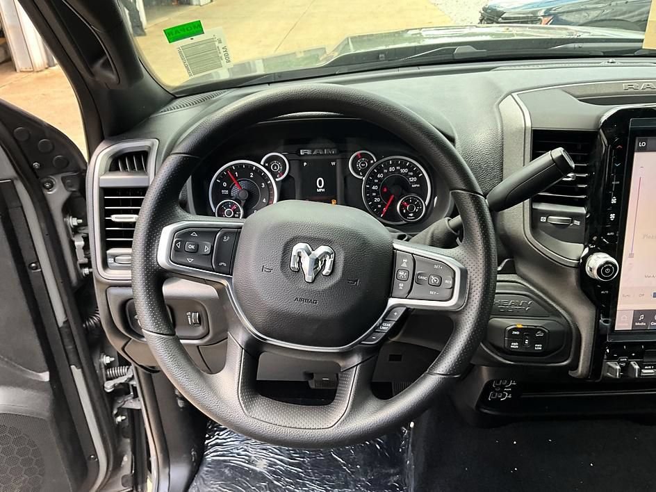 New 2026 RAM 2500 Warlock AWD/4WD image 35