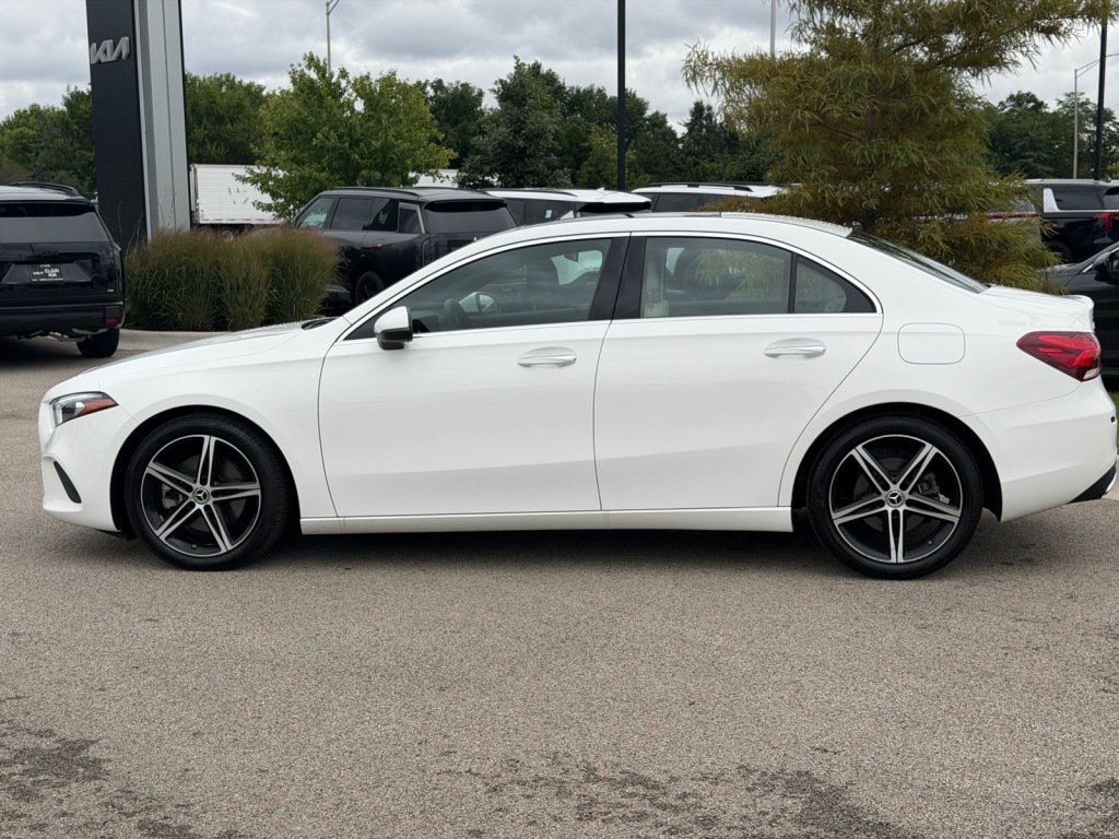 Used 2022 Mercedes-Benz A 220 4MATIC image 3