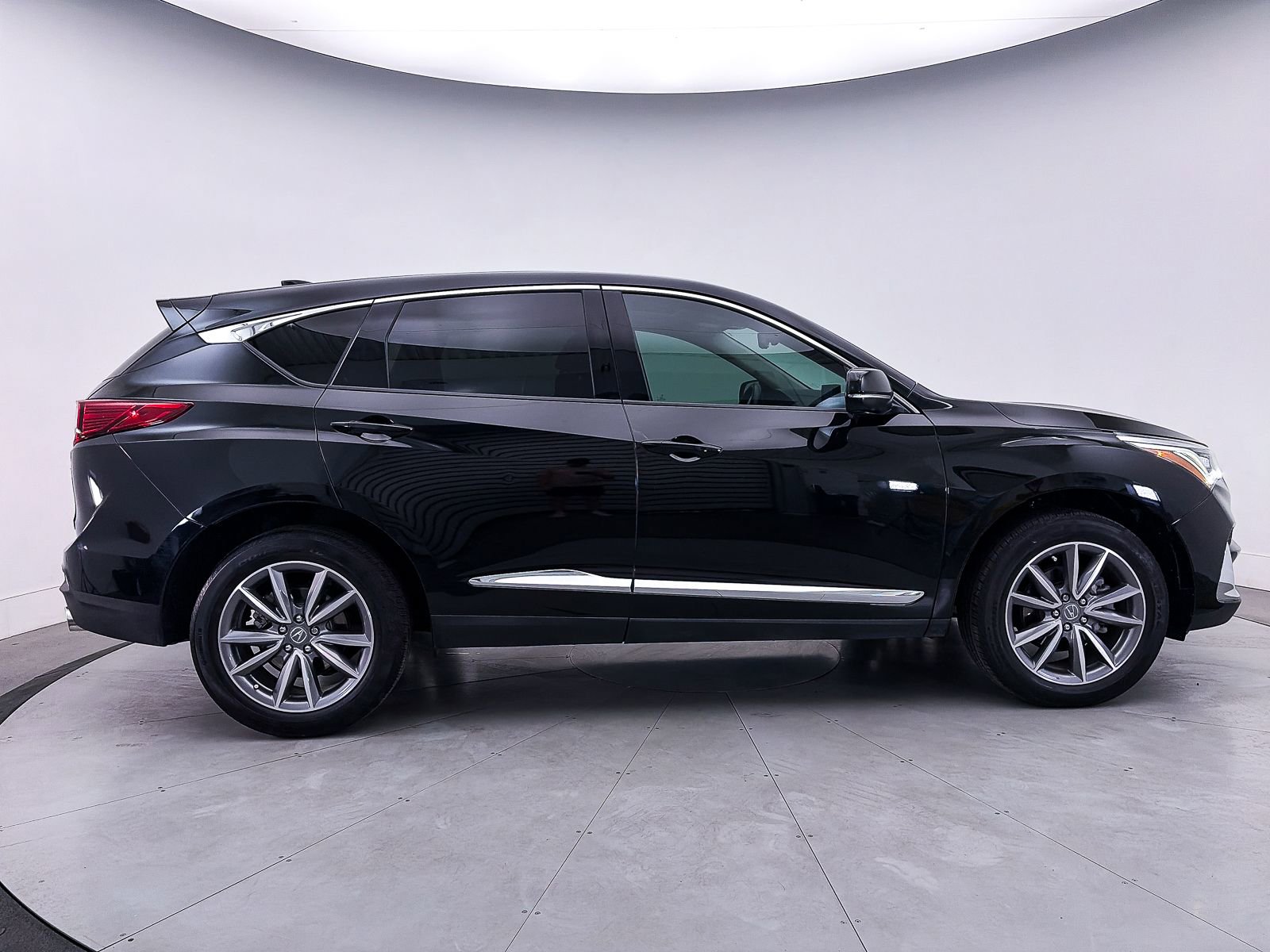 Used 2021 Acura RDX w/ Technology Package image 41