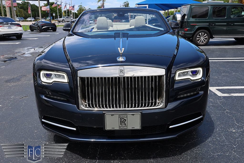 Used 2016 Rolls-Royce Dawn RWD image 8