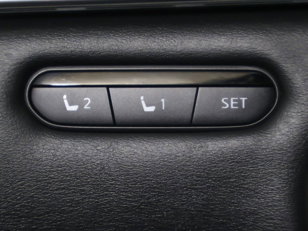 Used 2023 INFINITI QX50 Sport image 37