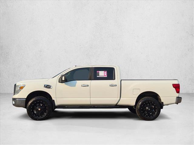 Used 2017 Nissan Titan SV AWD/4WD image 8