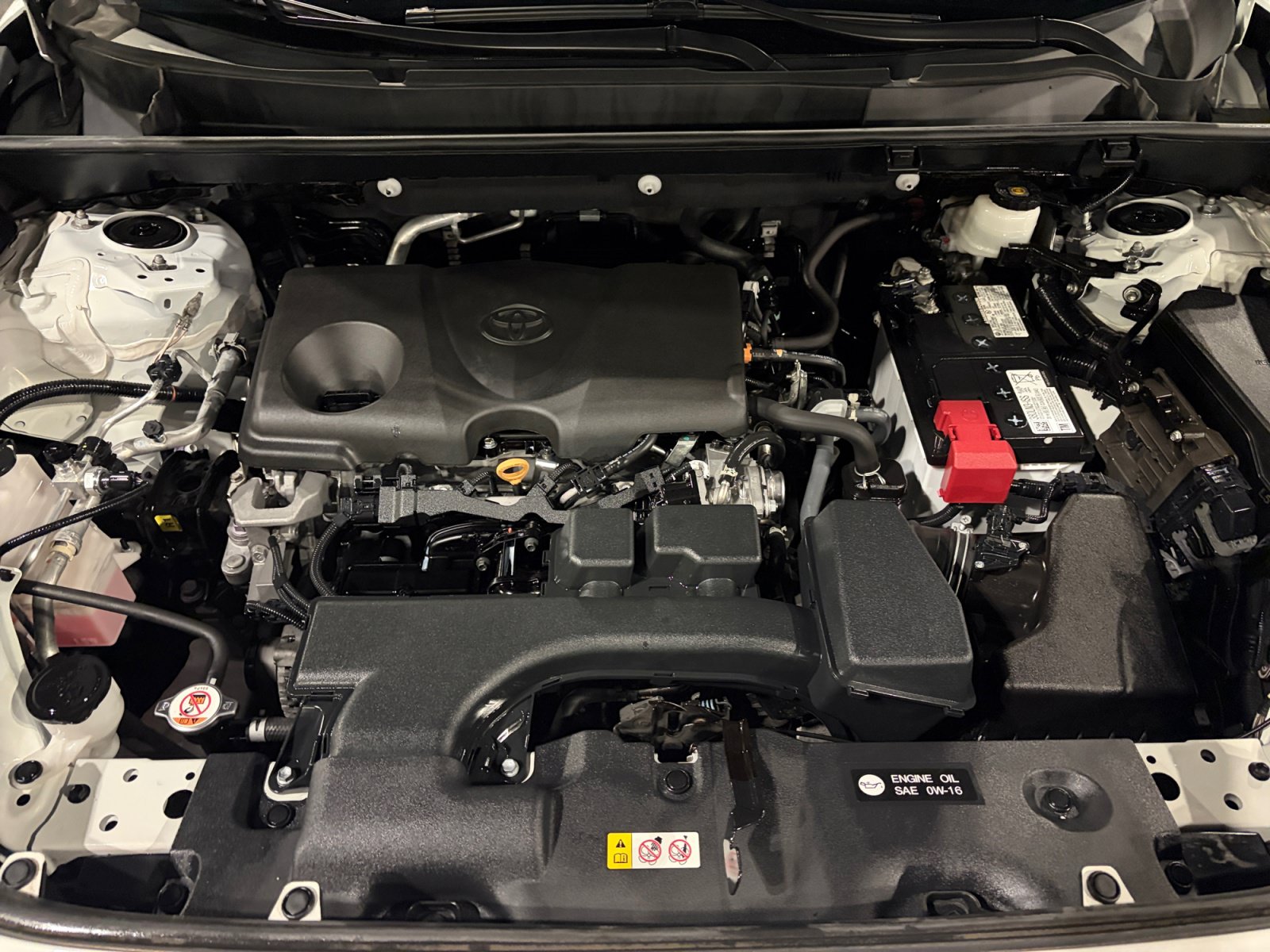 Used 2022 Toyota RAV4 XLE AWD/4WD image 31