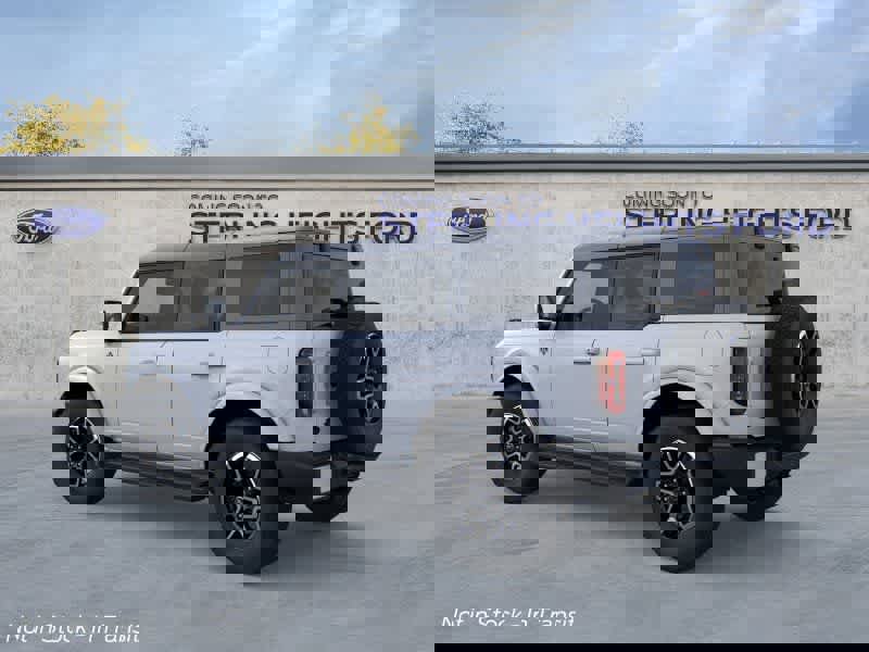 New 2025 Ford Bronco Outer Banks image 4