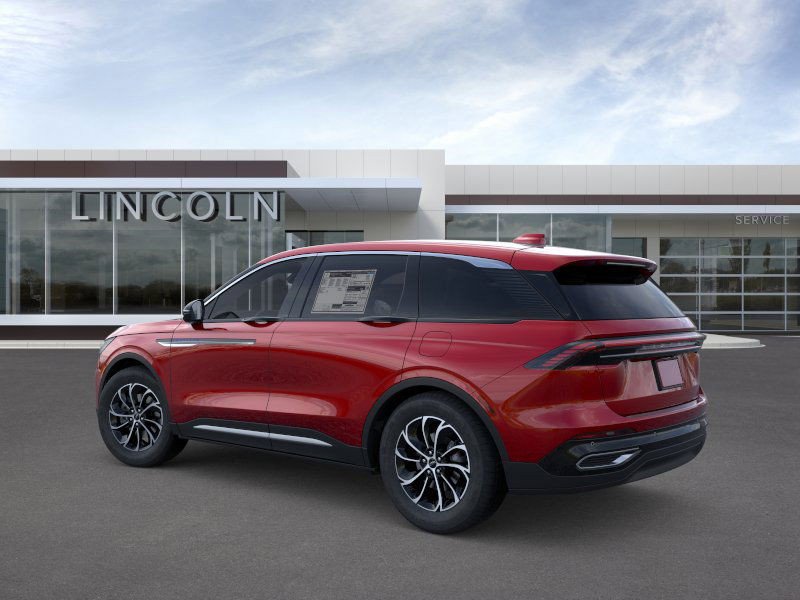 New 2025 Lincoln Nautilus Premier image 4