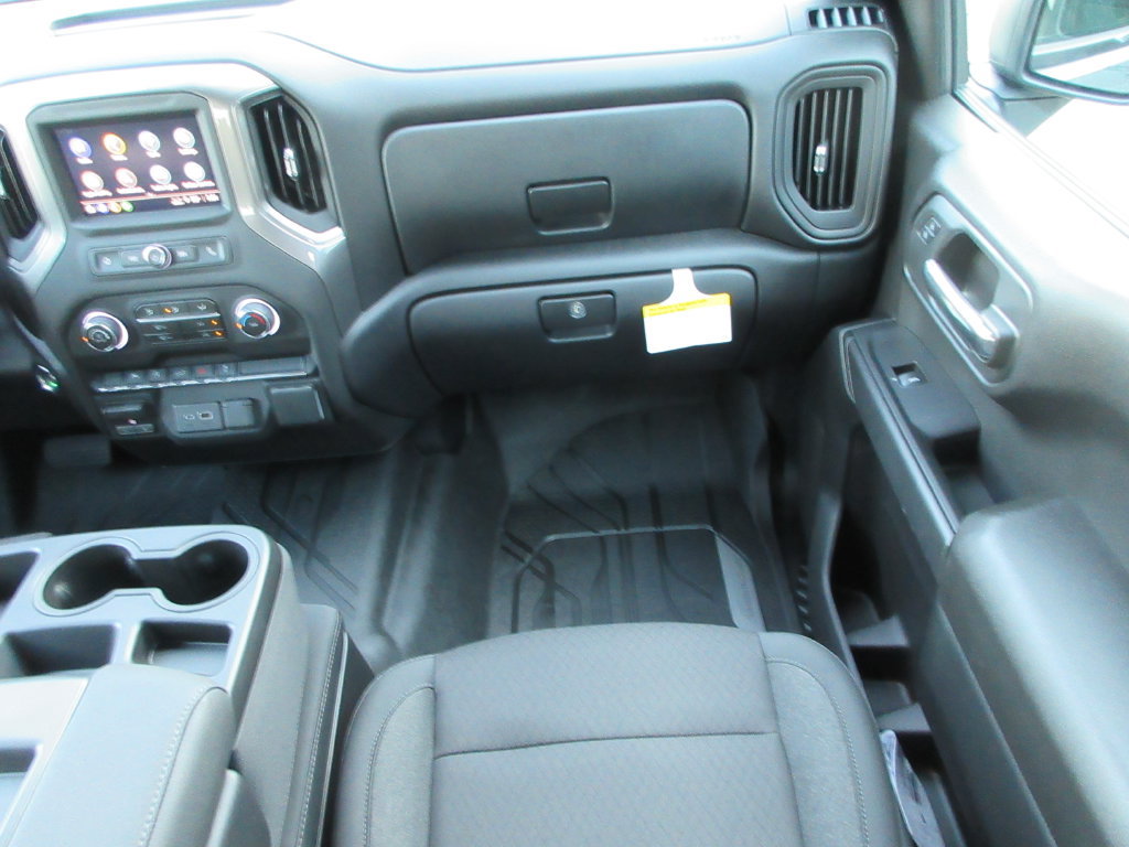 New 2026 Chevrolet Silverado 1500 Custom w/ Turbomax Blackout Package AWD/4WD image 17