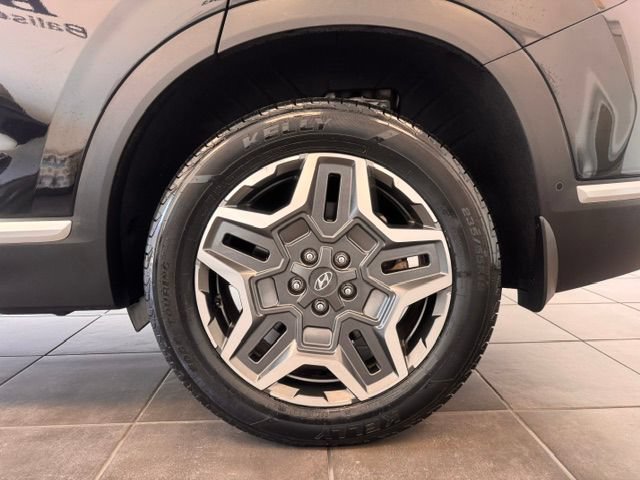 Used 2023 Hyundai Santa Fe Limited AWD/4WD image 20