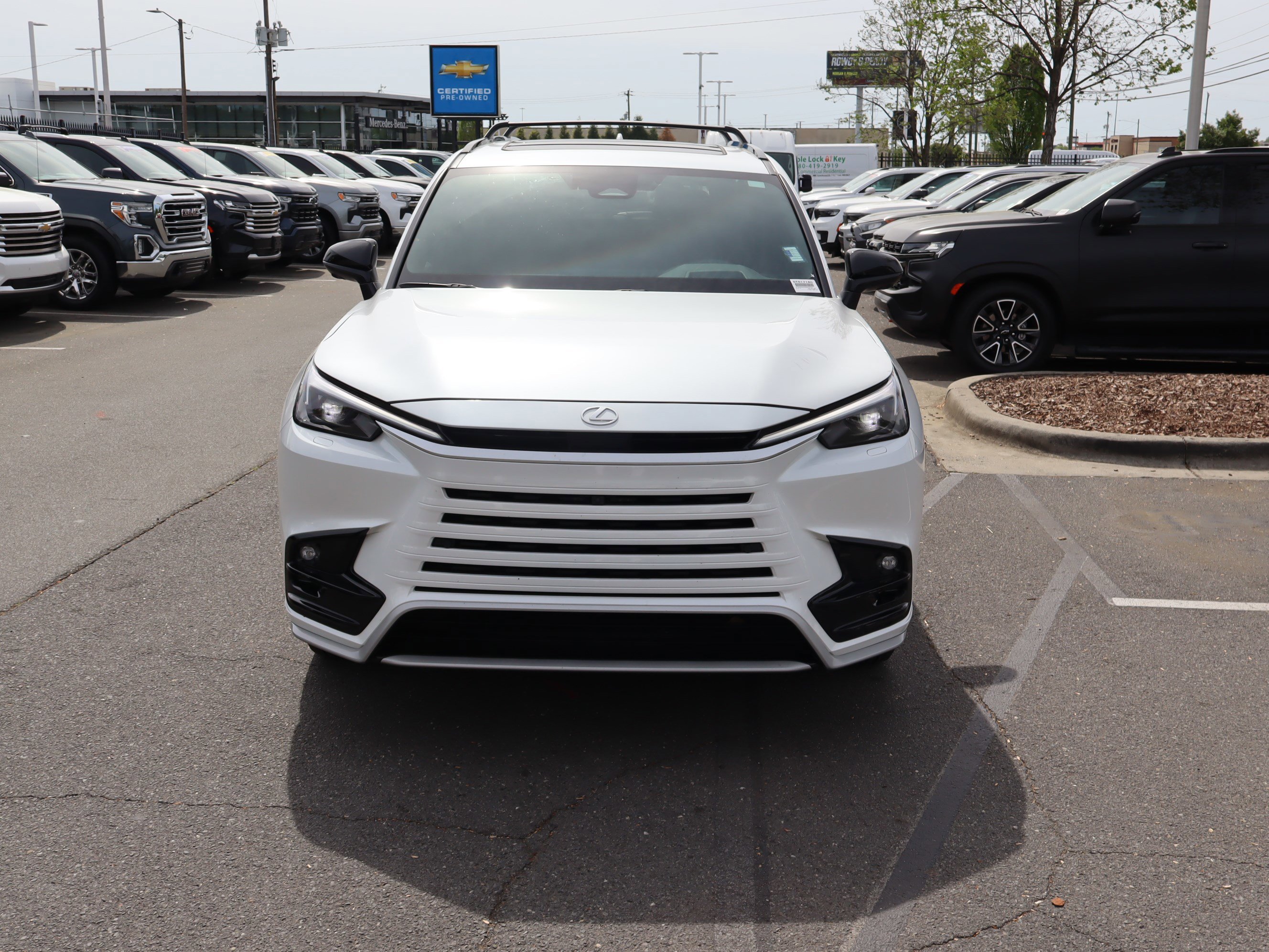 Used 2024 Lexus TX 500h AWD w/ Technology Package image 15