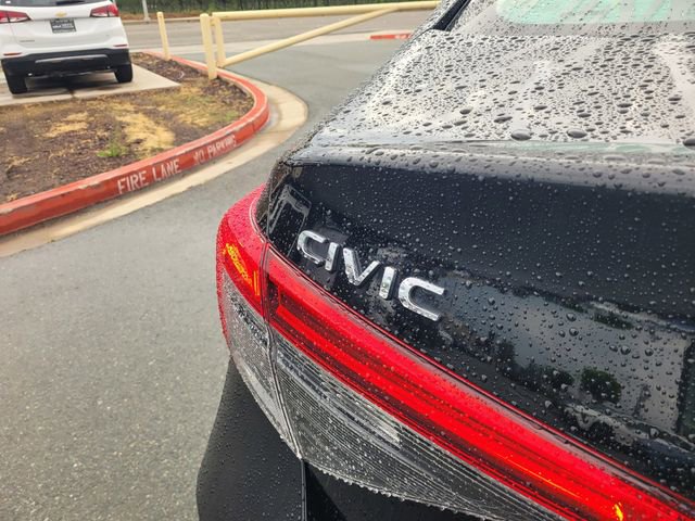 Used 2023 Honda Civic LX image 6