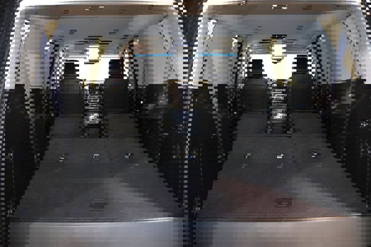 Used 2017 GMC Yukon Denali w/ Open Road Package image 77