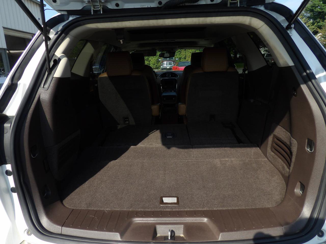 Used 2017 Buick Enclave Premium w/ Experience Buick Package AWD/4WD image 7