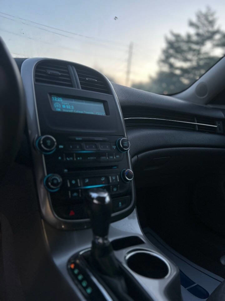 Used 2015 Chevrolet Malibu LS image 10