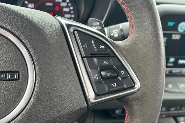 Used 2018 Chevrolet Camaro ZL1 image 33