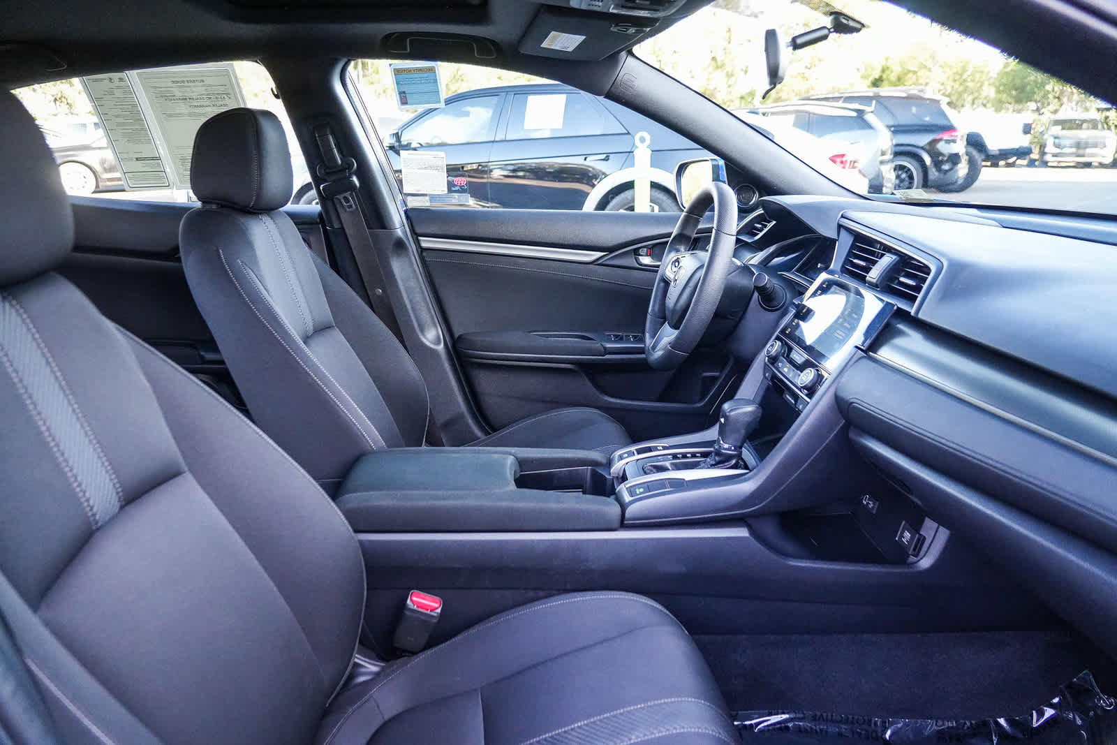 Used 2018 Honda Civic EX image 17