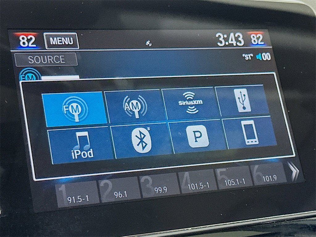 Used 2019 Honda CR-V Touring image 24