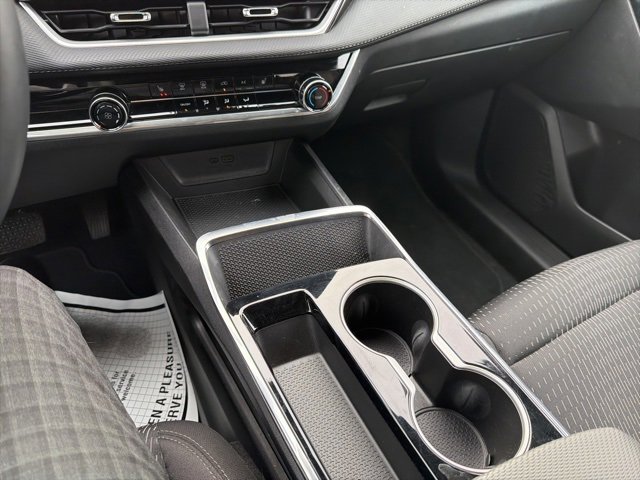 Used 2025 Chevrolet Equinox LT image 56