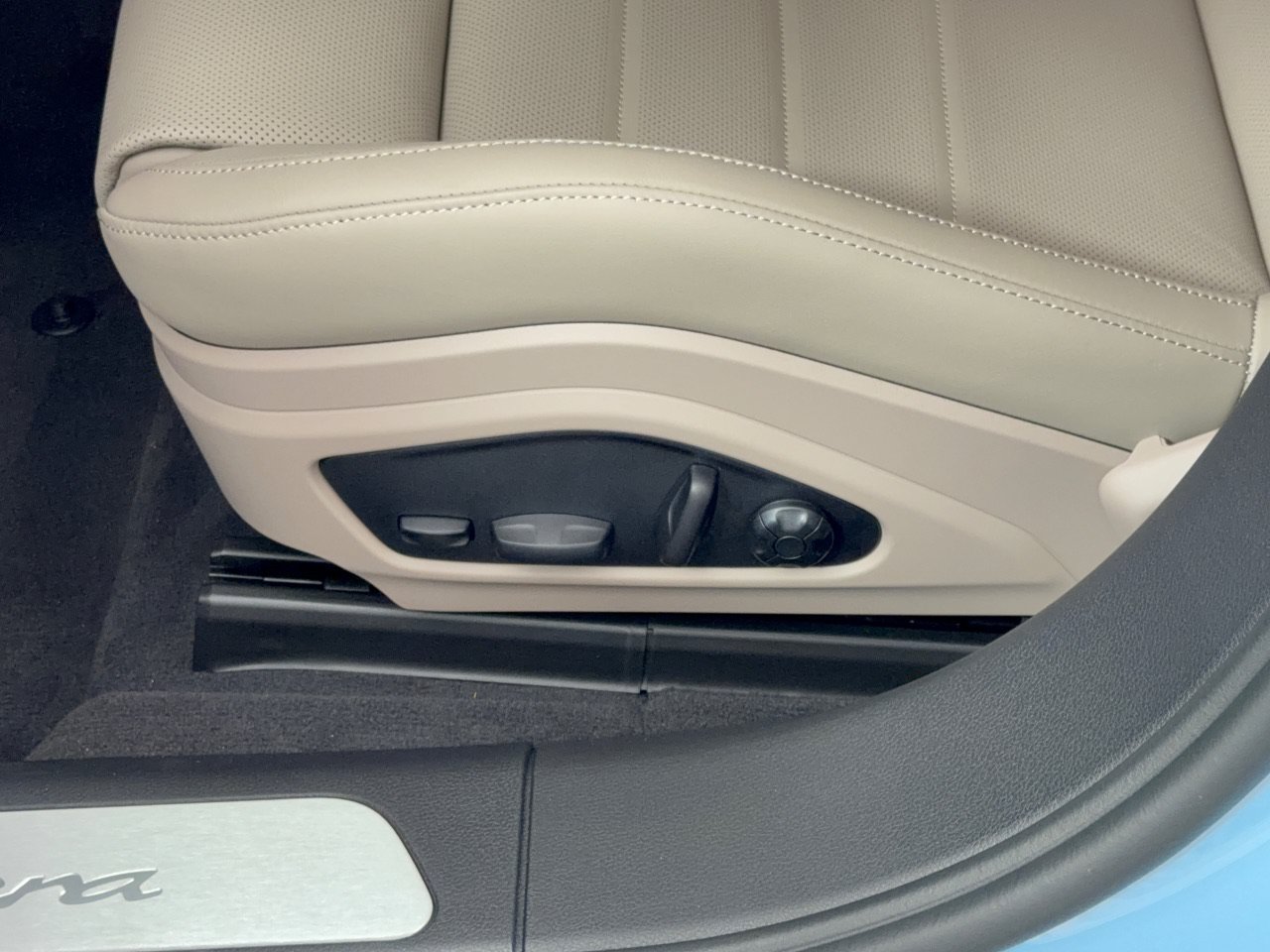 New 2026 Porsche Panamera image 16